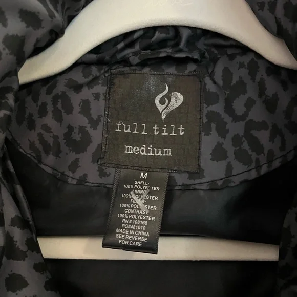 Winter jacket - Picture 3 of 6